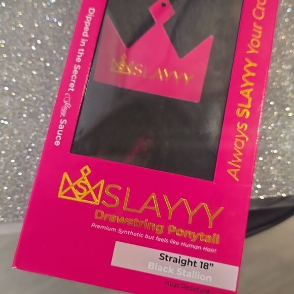 Slayyy 18" Black Stallion Straight Drawstring Ponytail - Picture 5 of 5